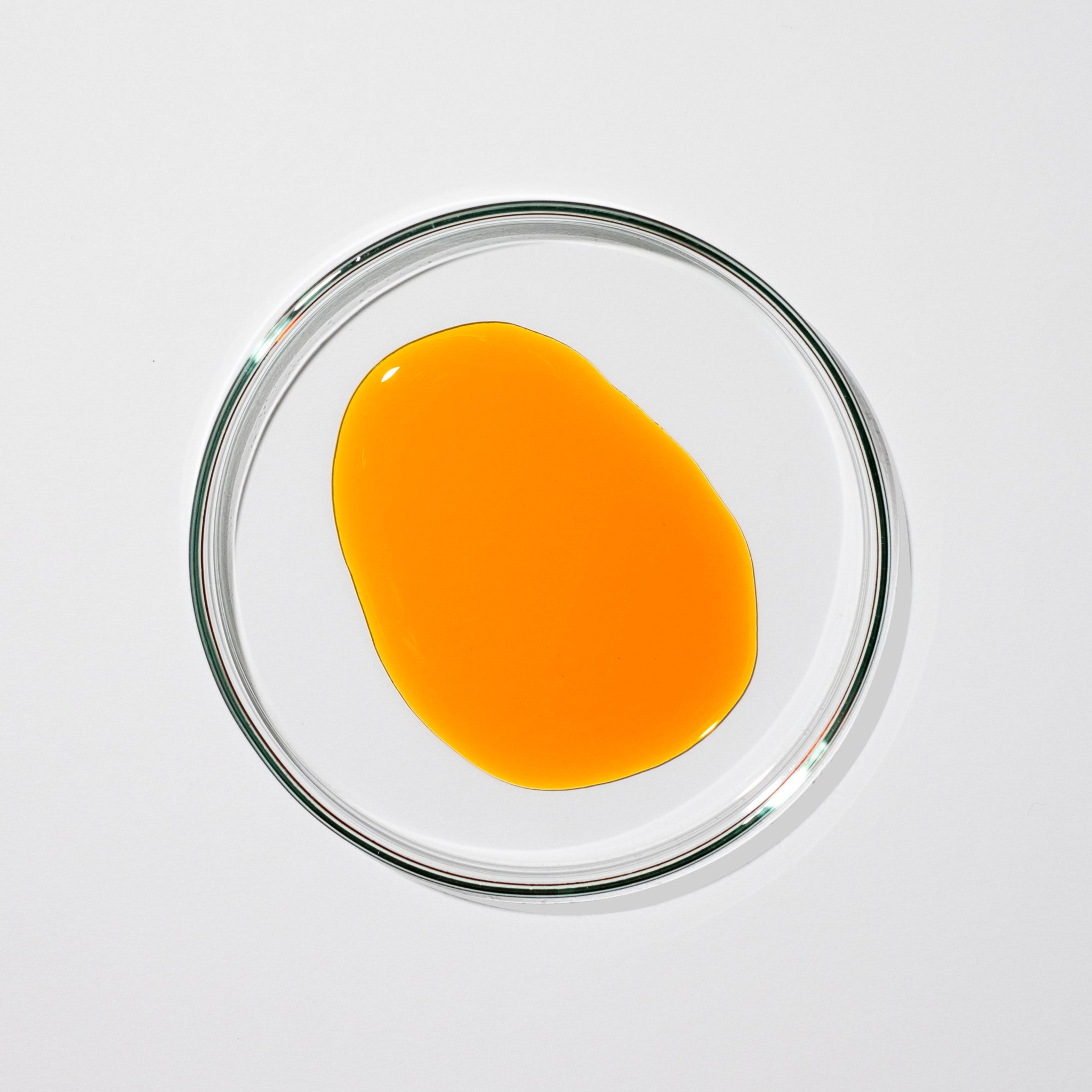 mood: Finca_la_Barca_gereauchertes_Chilliöl_Sample_im_Glas