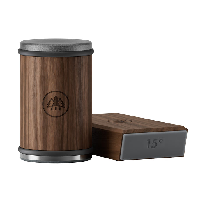 Frontansicht des Horl 3 Rollschleifers in Nussholz zusammen mit der Schleiflehre 15 Grad