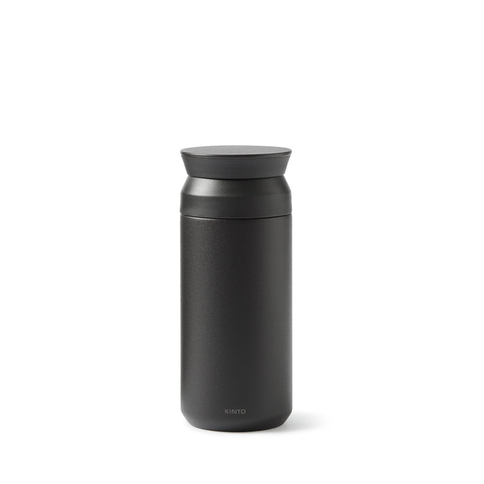 Frontaufnahme der Kinto Travel Tumbler Thermosflaschen in Schwarz mit 350ml Füllmenge