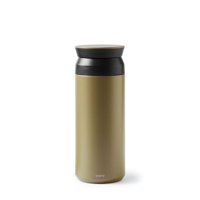 Frontaufnahme der Kinto Travel Tumbler Thermosflaschen in Khaki mit 500ml Füllmenge
