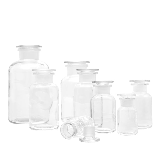 Gruppenbild der Apothekerflaschen mit Glasstopfen von Trendglas Jena