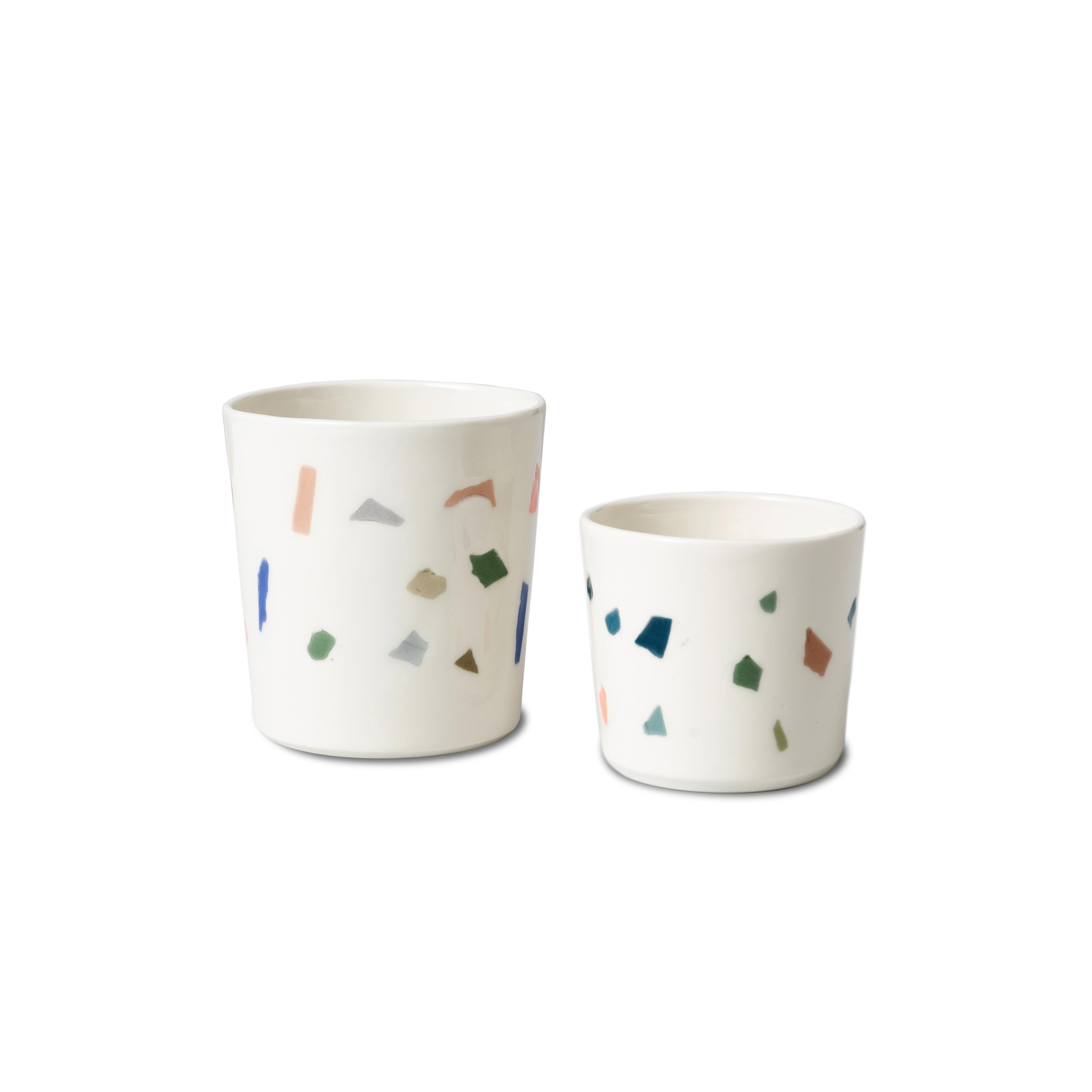 Porzellanbecher Edition Terrazzo in beiden Grössen von Studio Sediment