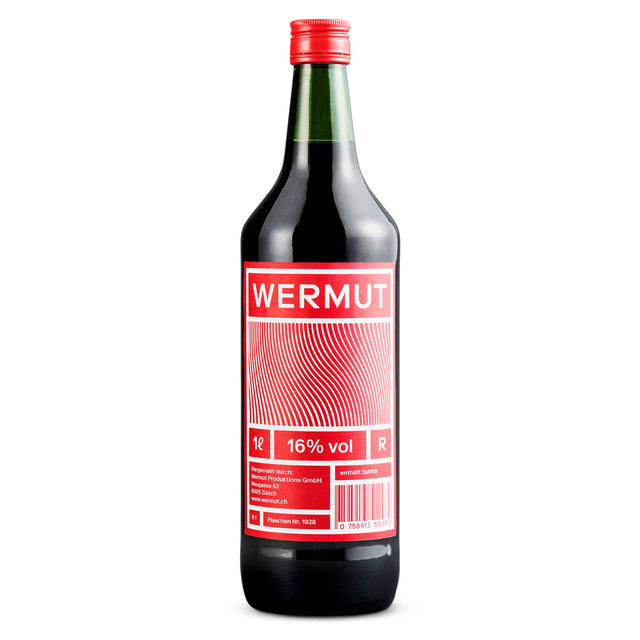 Roter Wermut in einer grünen 1 Liter Flasche mit rotem Etikett