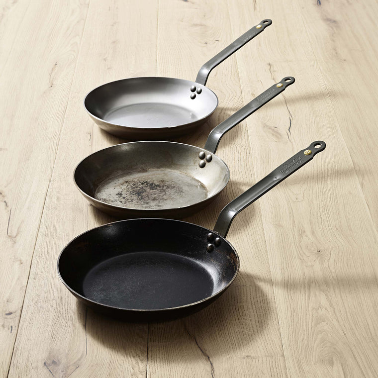 de_buyer_mineral_b_bratpfanne_24cm_kohlenstoffstahl_entwicklung_bratpatina