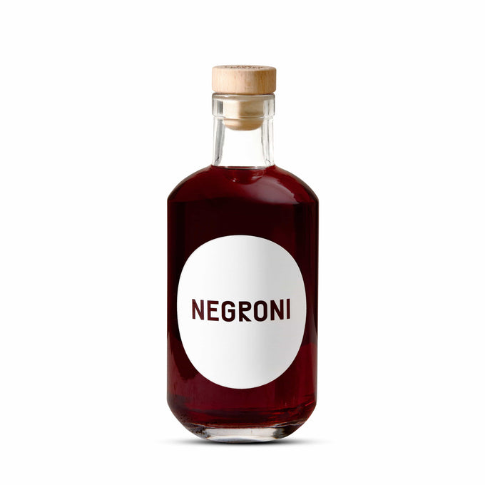 The Cocktail Negroni 500 ml in einer Glasflasche mit Zapfen und Holzdeckel