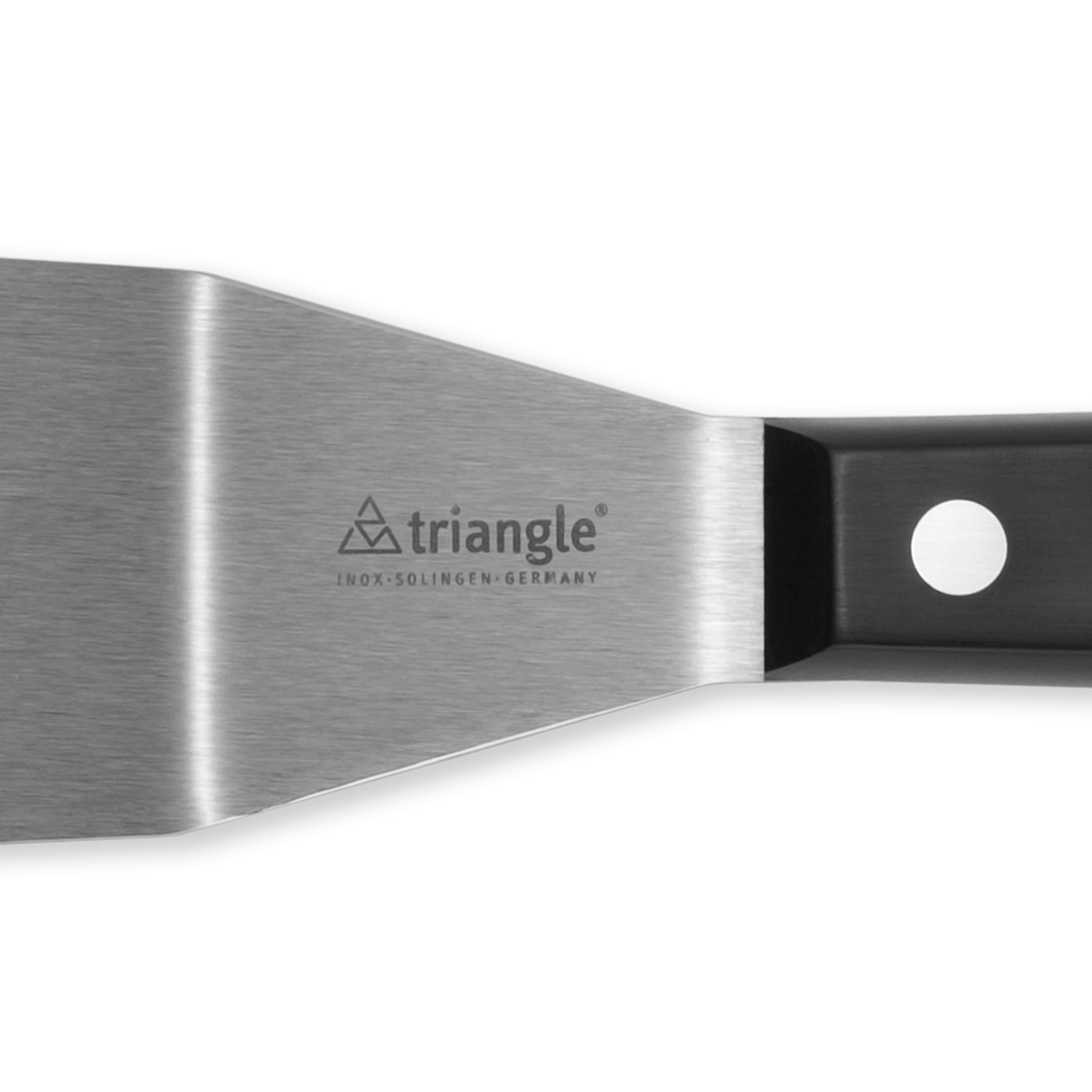 mood: Detailaufnahme des Logos von Triangle der Winkelpalette aus Edelstahl